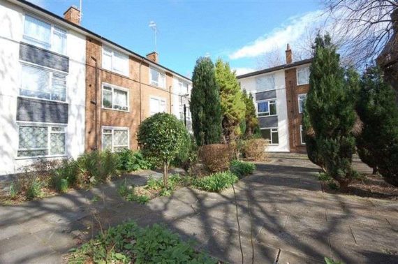 1 Bedroom Flat